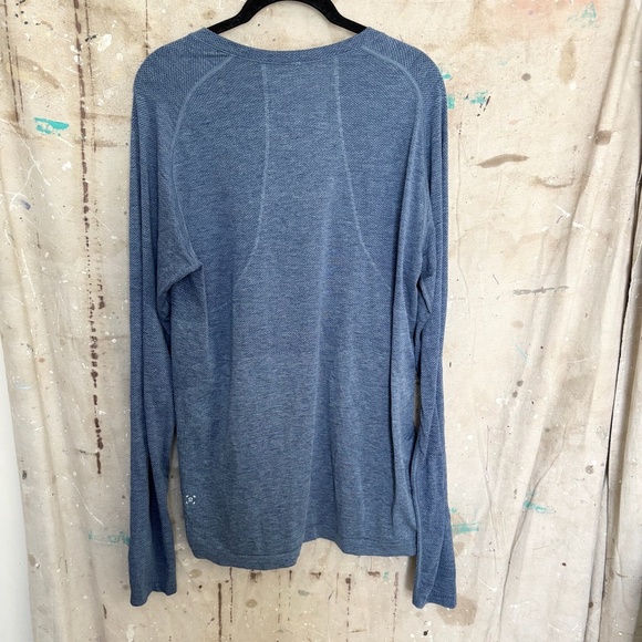 Lululemon Metal Vent Tech Long Sleeve 2.0, Midnight Shadow Tempest Blue - Picture 5 of 5